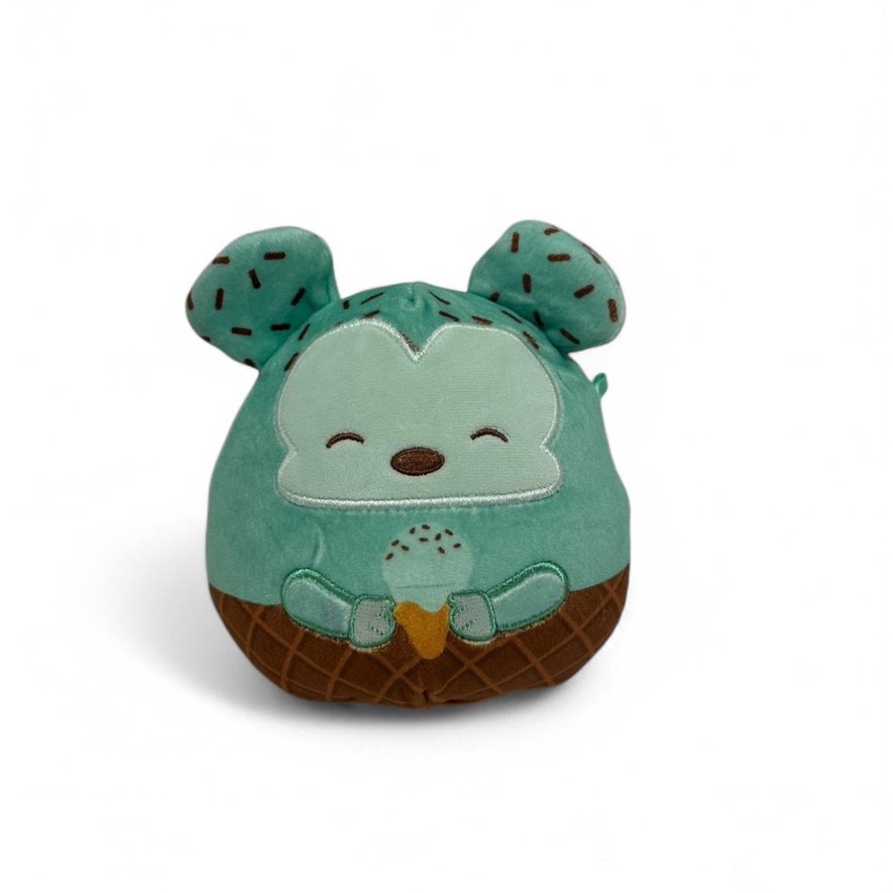 Disney Mickey Mouse Squishmallow